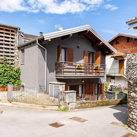 Holiday Boni Ferias By Interhome Colico